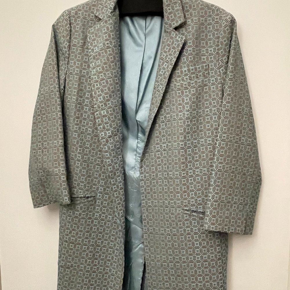 Light coat